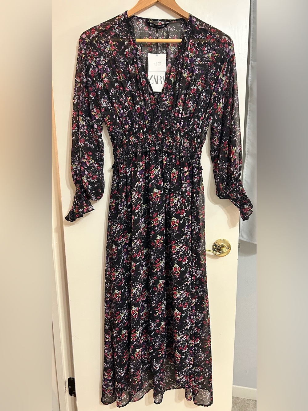 ZARA Maxi Floral Dress 💐